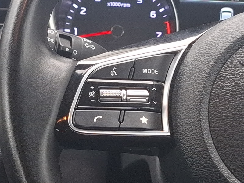 Used Kia XCeed 2023 for sale - 76160748: Photo 10