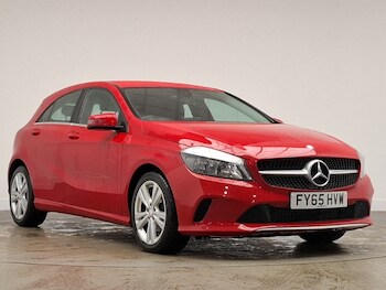 Used Mercedes-Benz A-Class 2015 for sale - 77329730: Photo