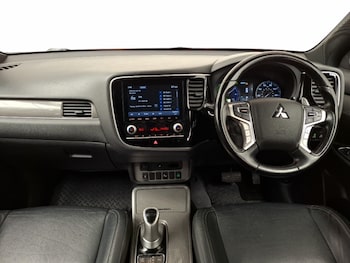 Used Mitsubishi Outlander 2021 for sale - 78140064: Photo
