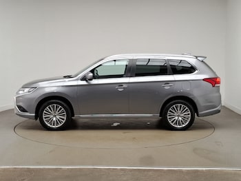 Used Mitsubishi Outlander 2021 for sale - 78140064: Photo
