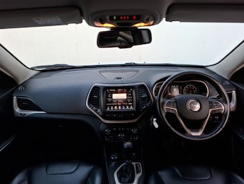 Used Jeep Cherokee 2017 for sale - 76779513: Photo