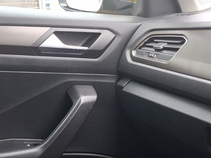 Used Volkswagen T-Roc 2018 for sale - 76331540: Photo 19