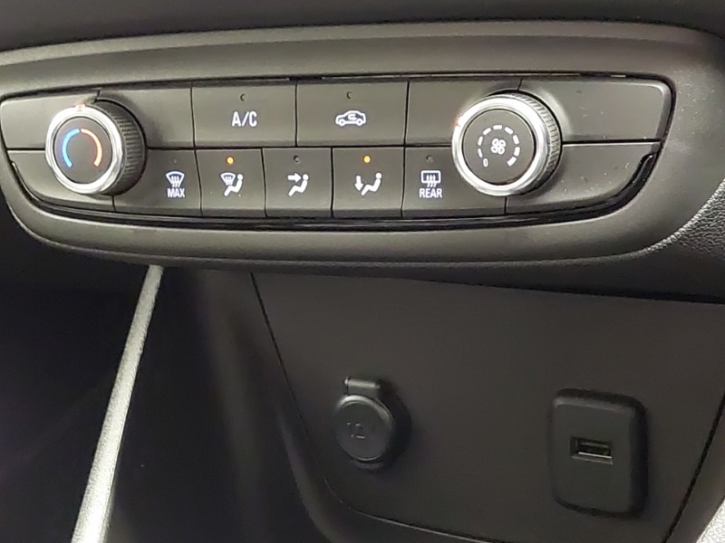 Used Vauxhall Crossland 2023 for sale - 77304120: Photo 14