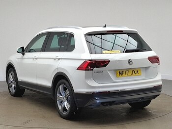 Used Volkswagen Tiguan 2017 for sale - 77823005: Photo