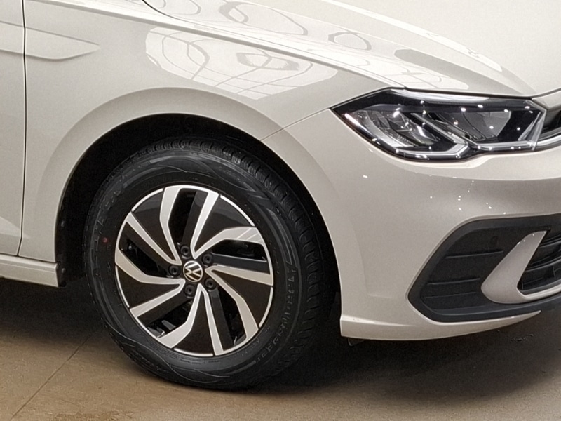 Used Volkswagen Polo 2024 for sale - 77815830: Photo 9