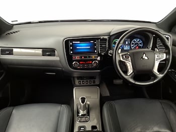 Used Mitsubishi Outlander 2019 for sale - 79468233: Photo