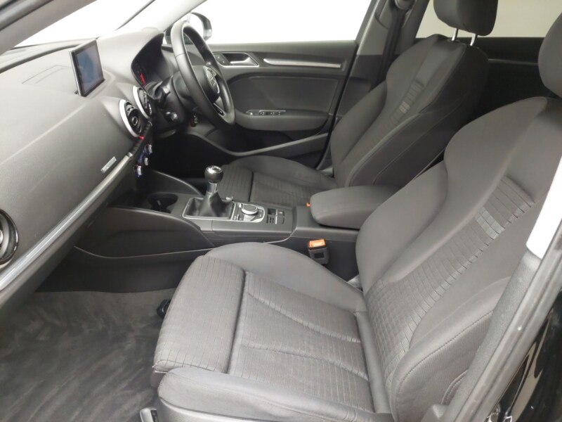 Used Audi A3 2017 for sale - 77992768: Photo 5