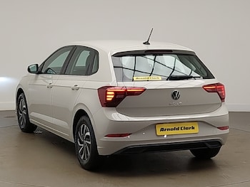Used Volkswagen Polo 2024 for sale - 78567551: Photo