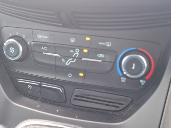 Used Ford Grand C-Max 2016 for sale - 76233838: Photo 19