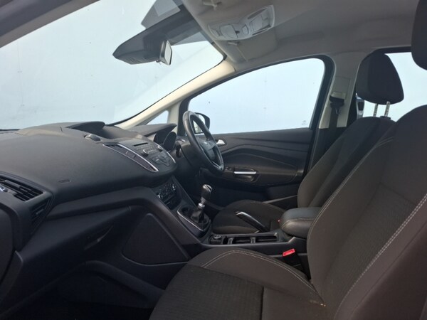 Used Ford Grand C-Max 2016 for sale - 76233838: Photo 5