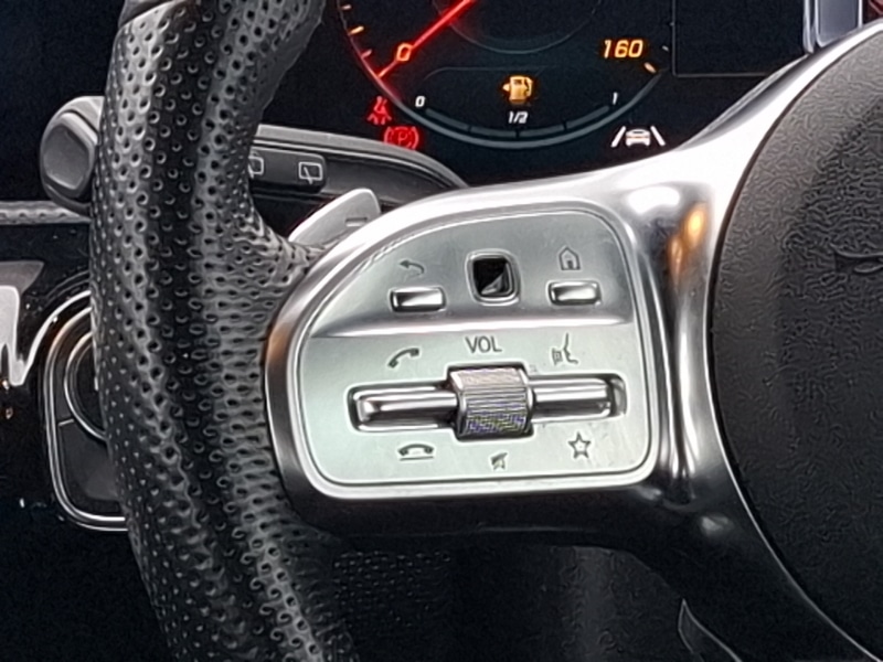 Used Mercedes-Benz A-Class 2018 for sale - 77114832: Photo 10