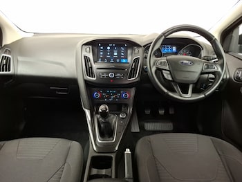 Used Ford Focus 2017 for sale - 78617197: Photo