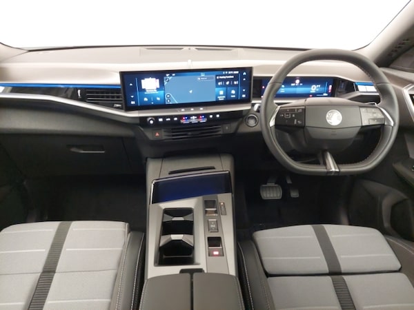 Used Vauxhall Grandland 2024 for sale - 76169575: Photo 2