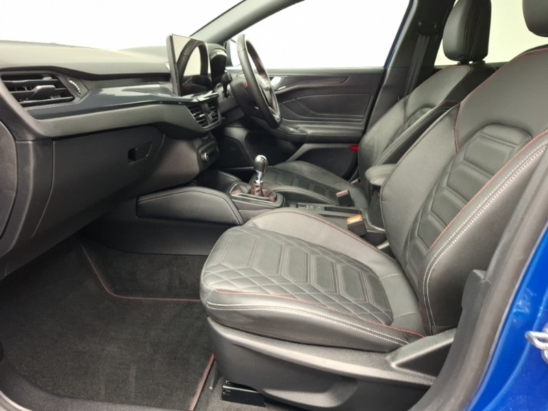 Used Ford Focus 2023 for sale - 77832109: Photo 5