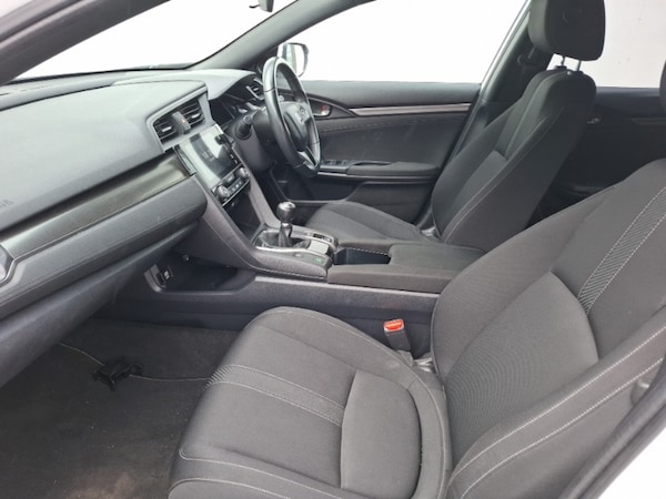 Used Honda Civic 2019 for sale - 76195434: Photo 5