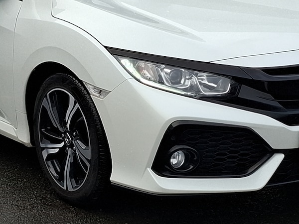 Used Honda Civic 2019 for sale - 76195434: Photo 9