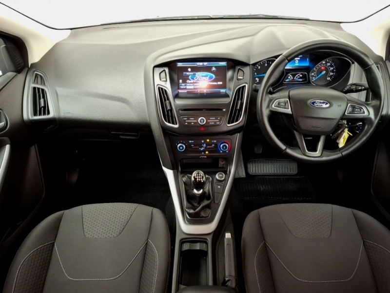 Used Ford Focus 2015 for sale - 77530720: Photo 2