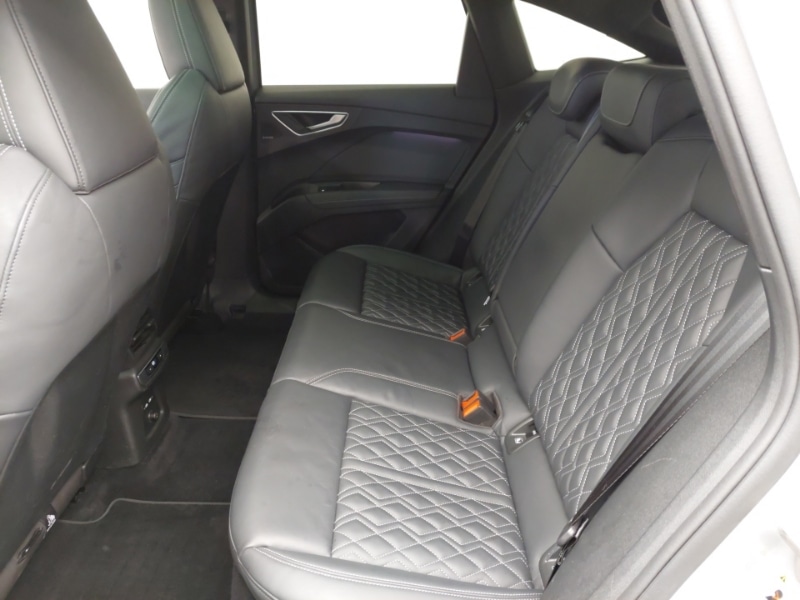 Used Audi Q4 e-tron 2022 for sale - 77035098: Photo 6