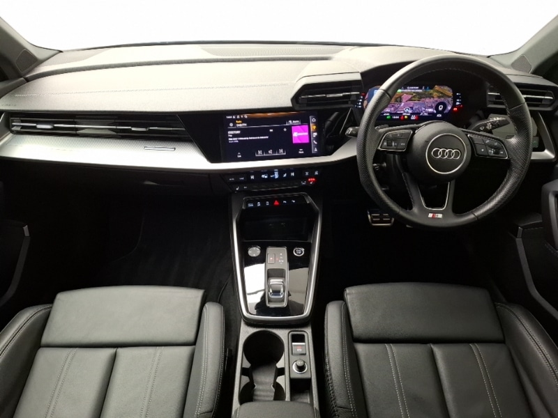 Used Audi A3 2024 for sale - 77150000: Photo 2