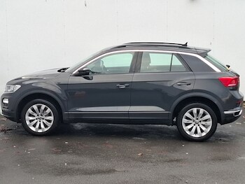 Used Volkswagen T-Roc 2020 for sale - 76506582: Photo