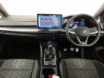 Used Volkswagen Golf 2024 for sale - 79263197: Photo