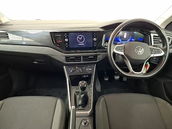 Used Volkswagen Polo 2024 for sale - 79597981: Photo