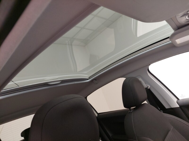 Used Peugeot 208 2016 for sale - 77086727: Photo 15