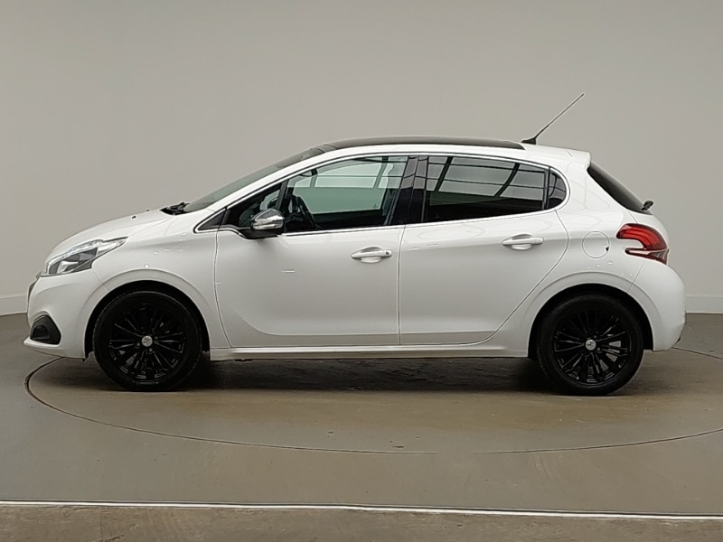 Used Peugeot 208 2016 for sale - 77086727: Photo 4