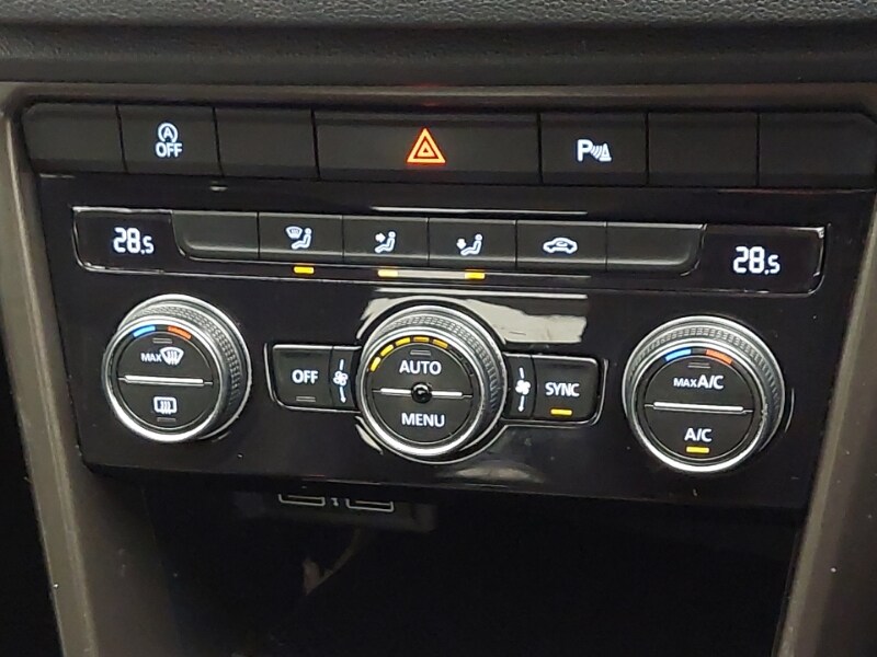 Used Volkswagen T-Roc 2018 for sale - 77325156: Photo 14