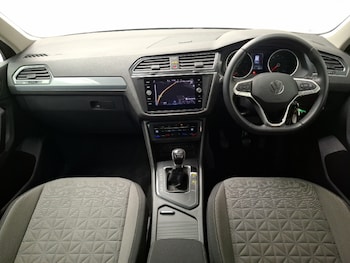 Used Volkswagen Tiguan 2023 for sale - 79594556: Photo
