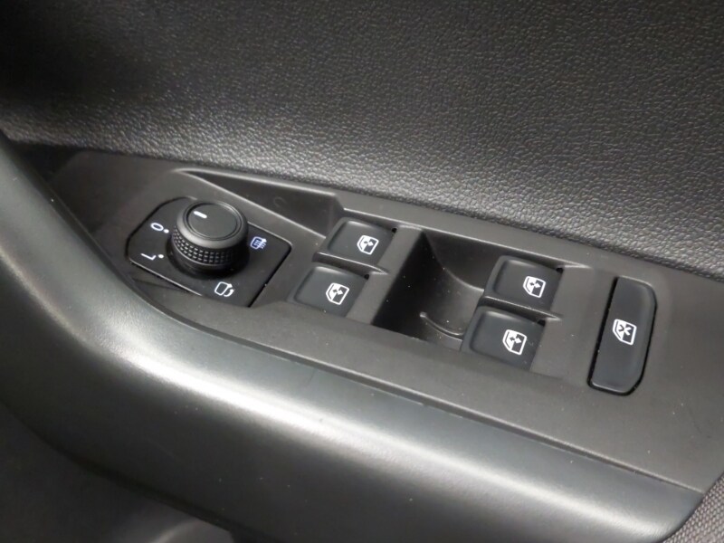 Used Volkswagen Polo 2023 for sale - 77272905: Photo 17