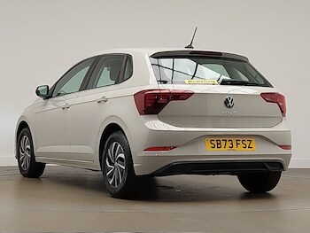 Used Volkswagen Polo 2023 for sale - 77272905: Photo