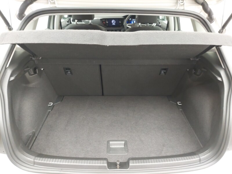 Used Volkswagen Polo 2023 for sale - 77272905: Photo 8