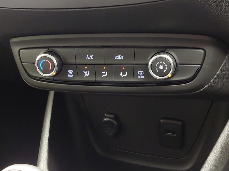 Used Vauxhall Crossland 2022 for sale - 76947191: Photo 14