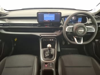 Used Jeep Avenger 2025 for sale - 79501416: Photo
