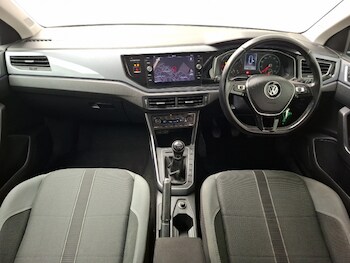 Used Volkswagen Polo 2018 for sale - 78498827: Photo