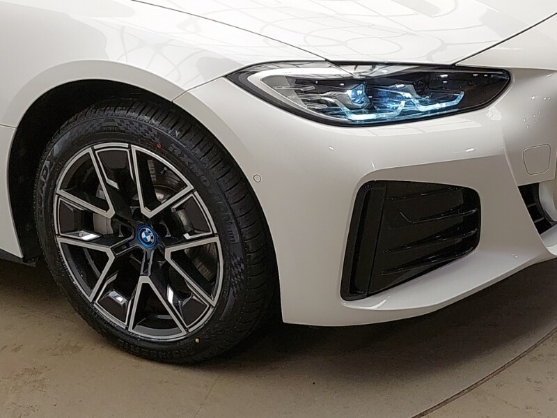 Used BMW i4 2022 for sale - 77873904: Photo 9