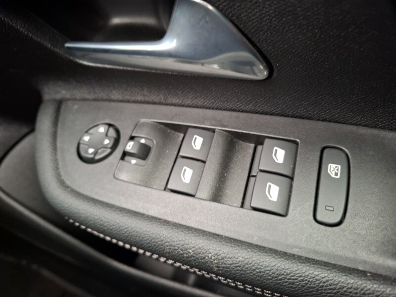 Used Vauxhall Mokka 2023 for sale - 76651756: Photo 19