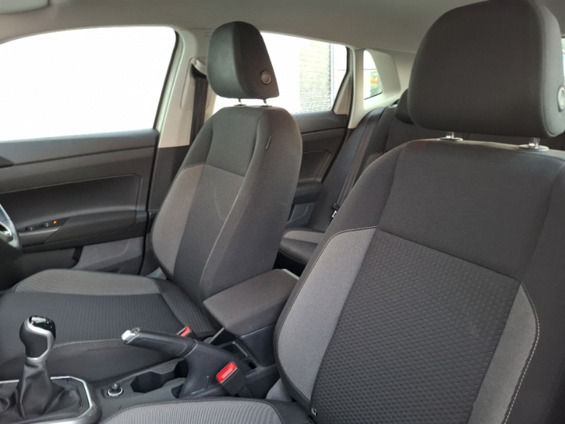 Used Volkswagen Polo 2023 for sale - 76699999: Photo 5