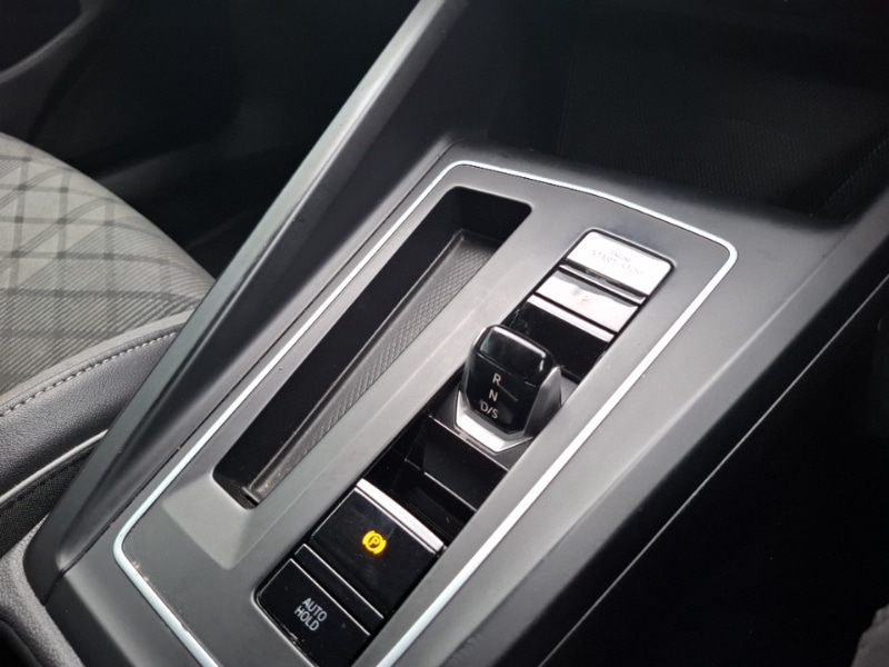 Used Volkswagen Golf 2020 for sale - 76383781: Photo 19