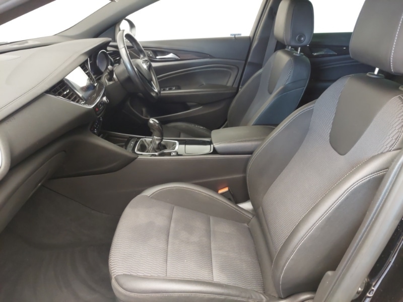 Used Vauxhall Insignia 2017 for sale - 77969112: Photo 5