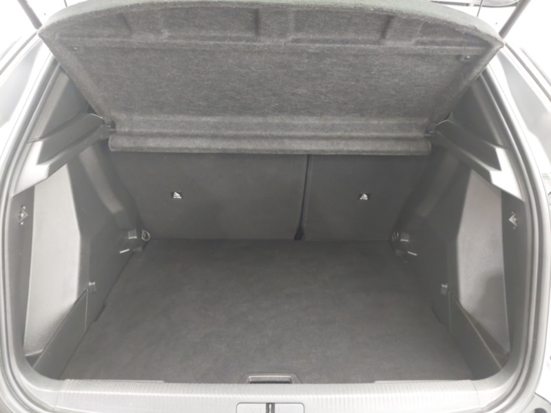 Used Peugeot 2008 2023 for sale - 77224059: Photo 8