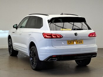 Used Volkswagen Touareg 2023 for sale - 78440462: Photo