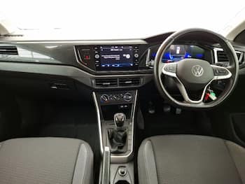 Used Volkswagen Polo 2024 for sale - 79638599: Photo