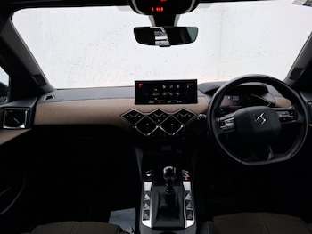 Used DS Automobiles DS 3 2019 for sale - 76414500: Photo