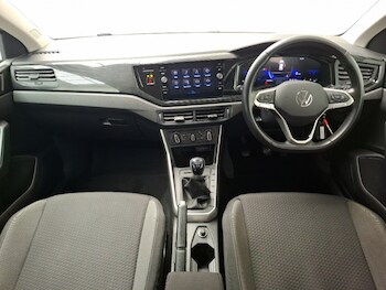 Used Volkswagen Polo 2024 for sale - 78621829: Photo