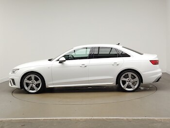 Used Audi A4 2022 for sale - 77716738: Photo