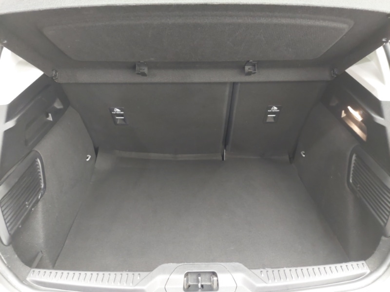 Used Ford Focus 2020 for sale - 76683503: Photo 8