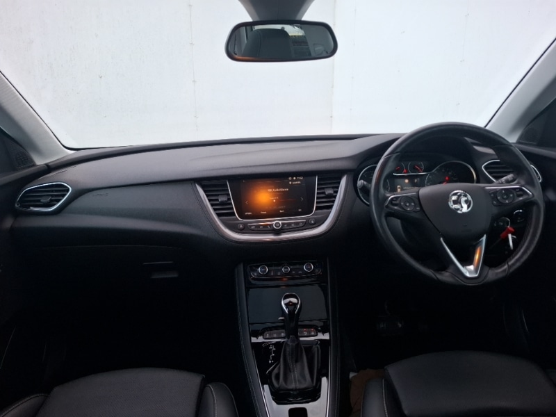 Used Vauxhall Grandland X 2019 for sale - 76932359: Photo 2