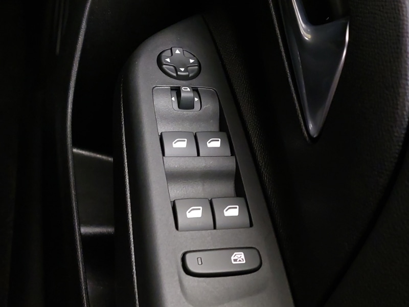 Used Vauxhall Corsa 2025 for sale - 76951657: Photo 19